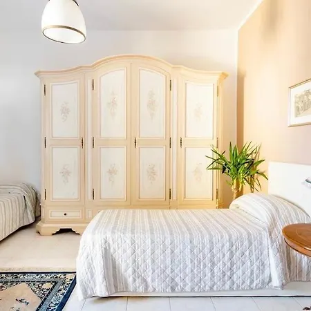 Bed & Breakfast Maison Rosetta Iun-e4948 Nuoro (Sardinia)